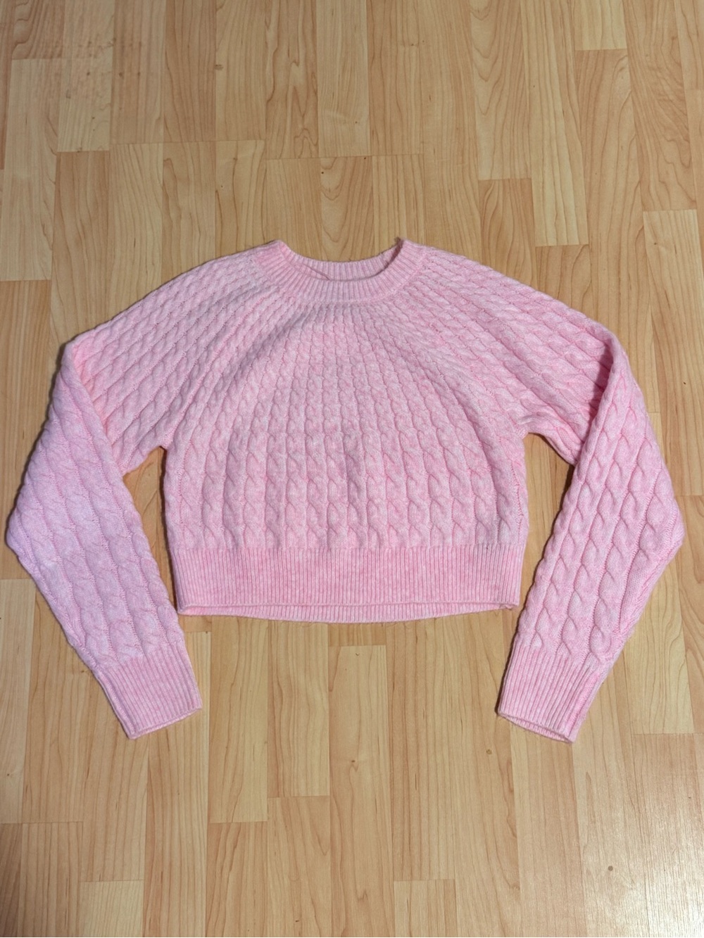 Soft Pink Cable Knit Women's Sweater Size Small